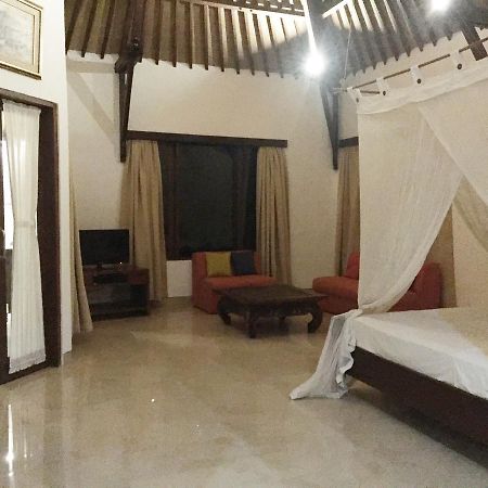 Pondok Alit Resort Seminyak Buitenkant foto