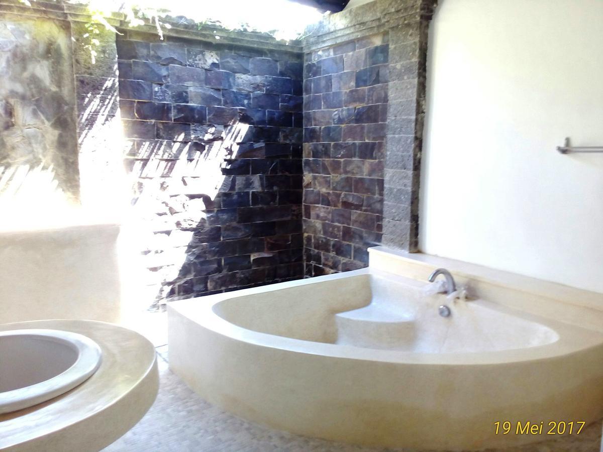 Pondok Alit Resort Seminyak Buitenkant foto