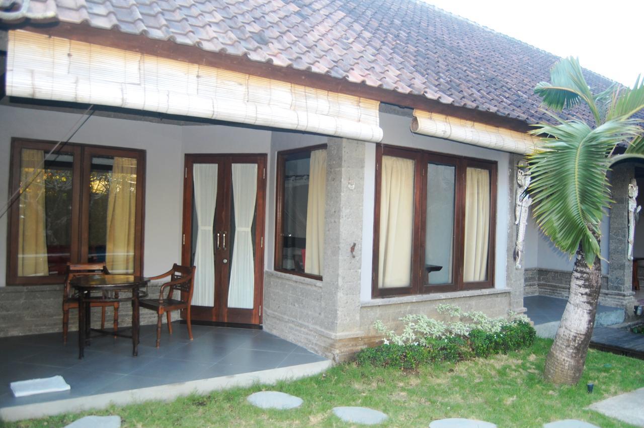 Pondok Alit Resort Seminyak Buitenkant foto