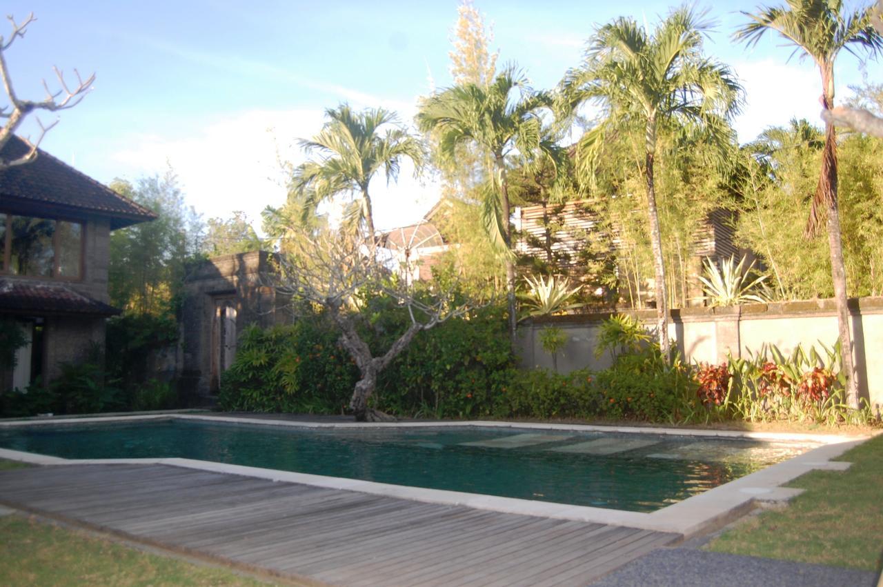 Pondok Alit Resort Seminyak Buitenkant foto