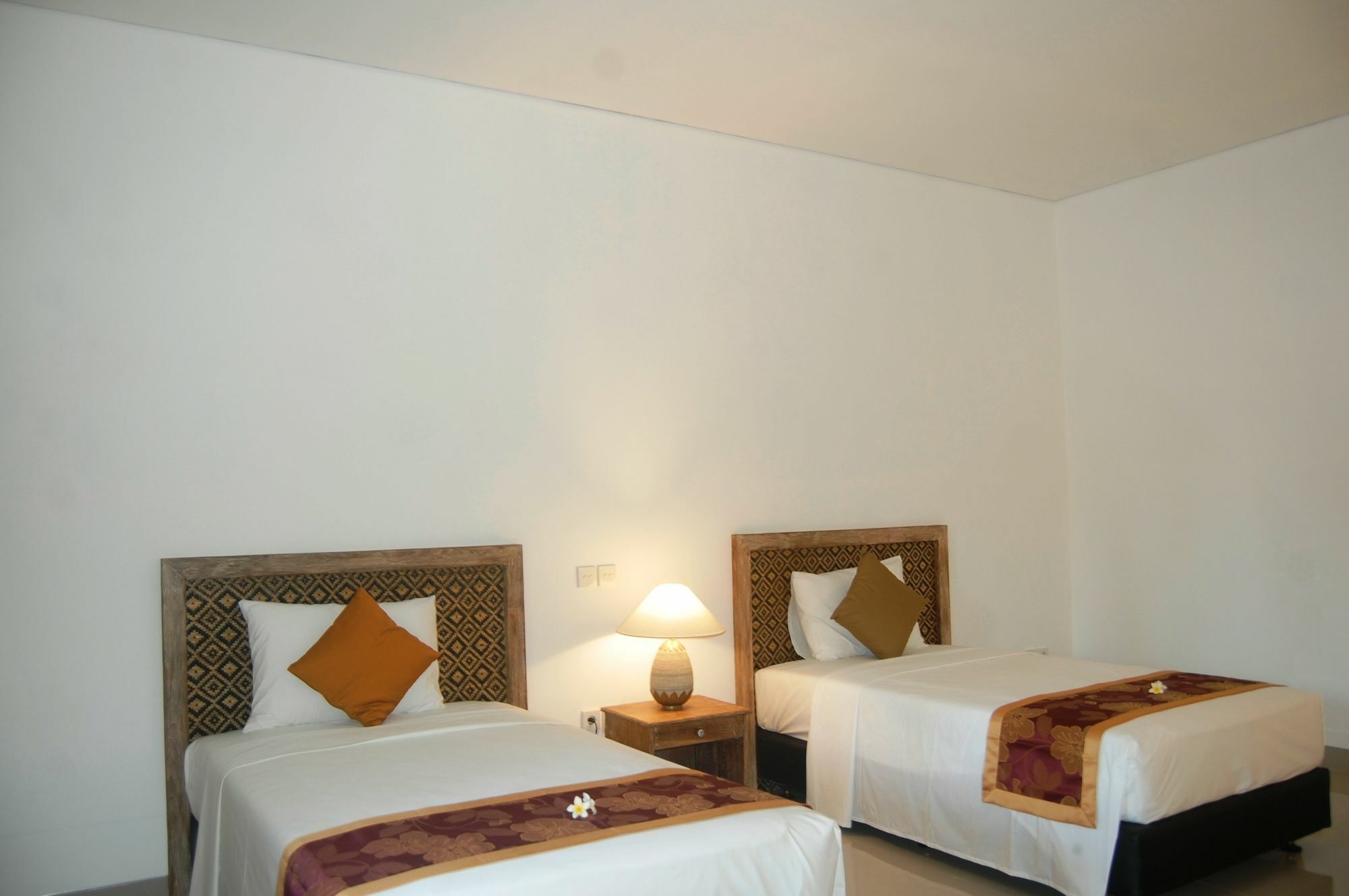 Pondok Alit Resort Seminyak Buitenkant foto