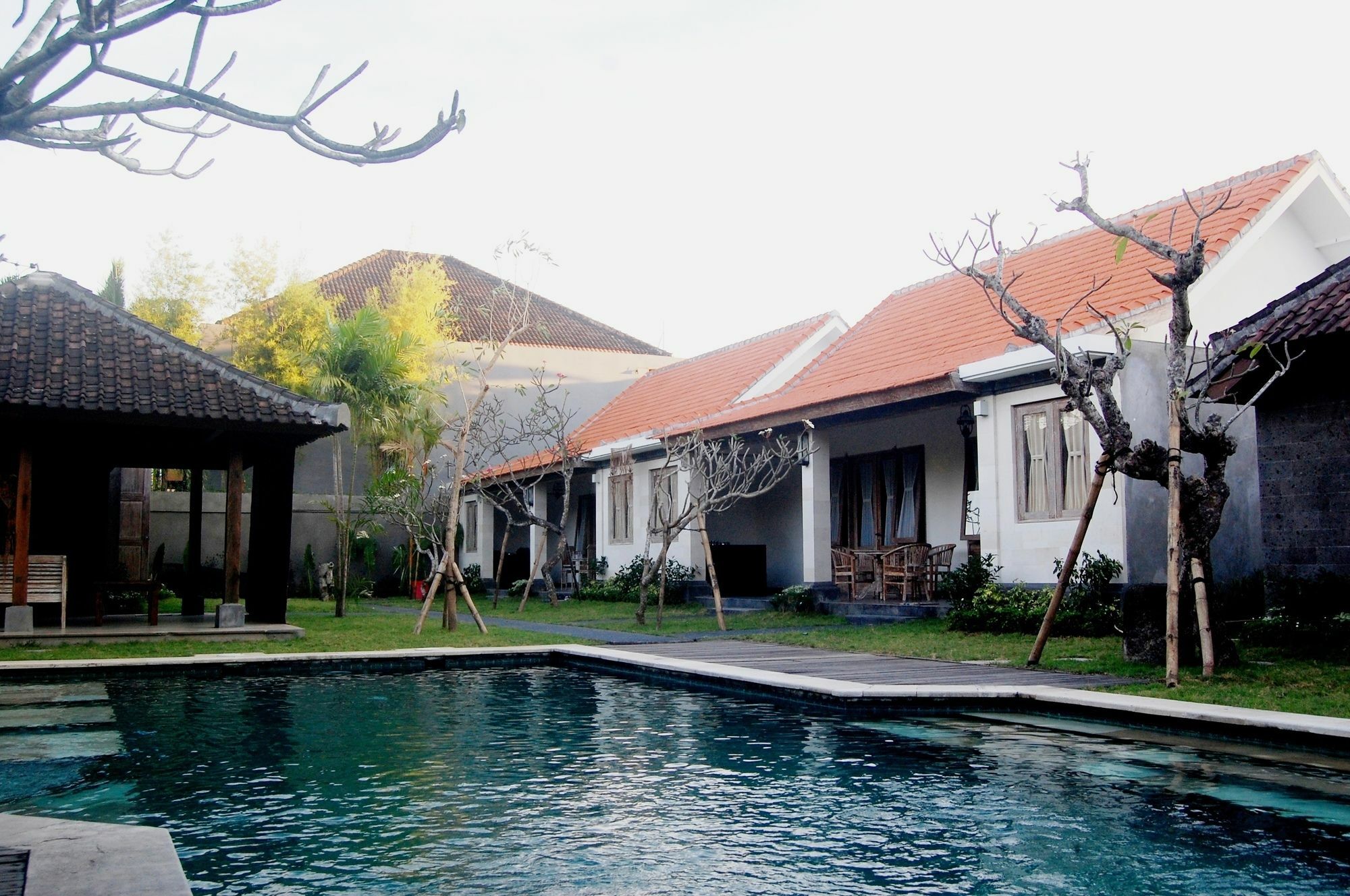 Pondok Alit Resort Seminyak Buitenkant foto