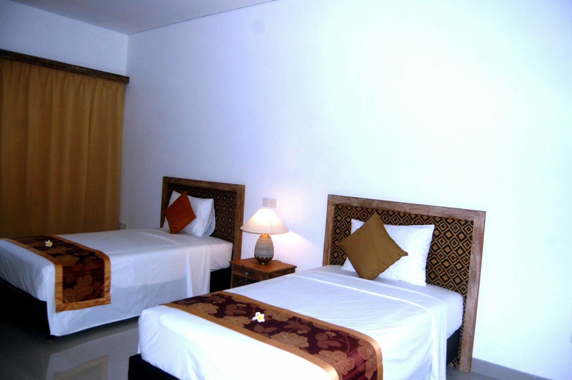 Pondok Alit Resort Seminyak Buitenkant foto