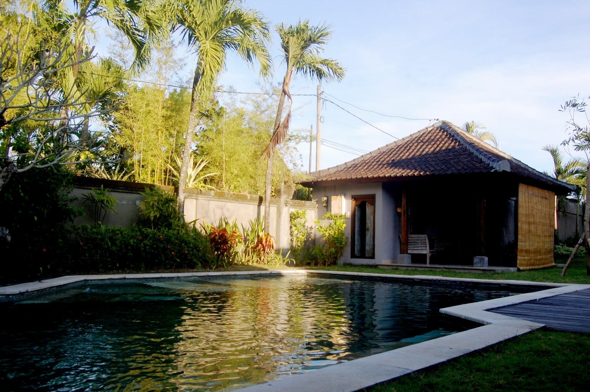 Pondok Alit Resort Seminyak Buitenkant foto