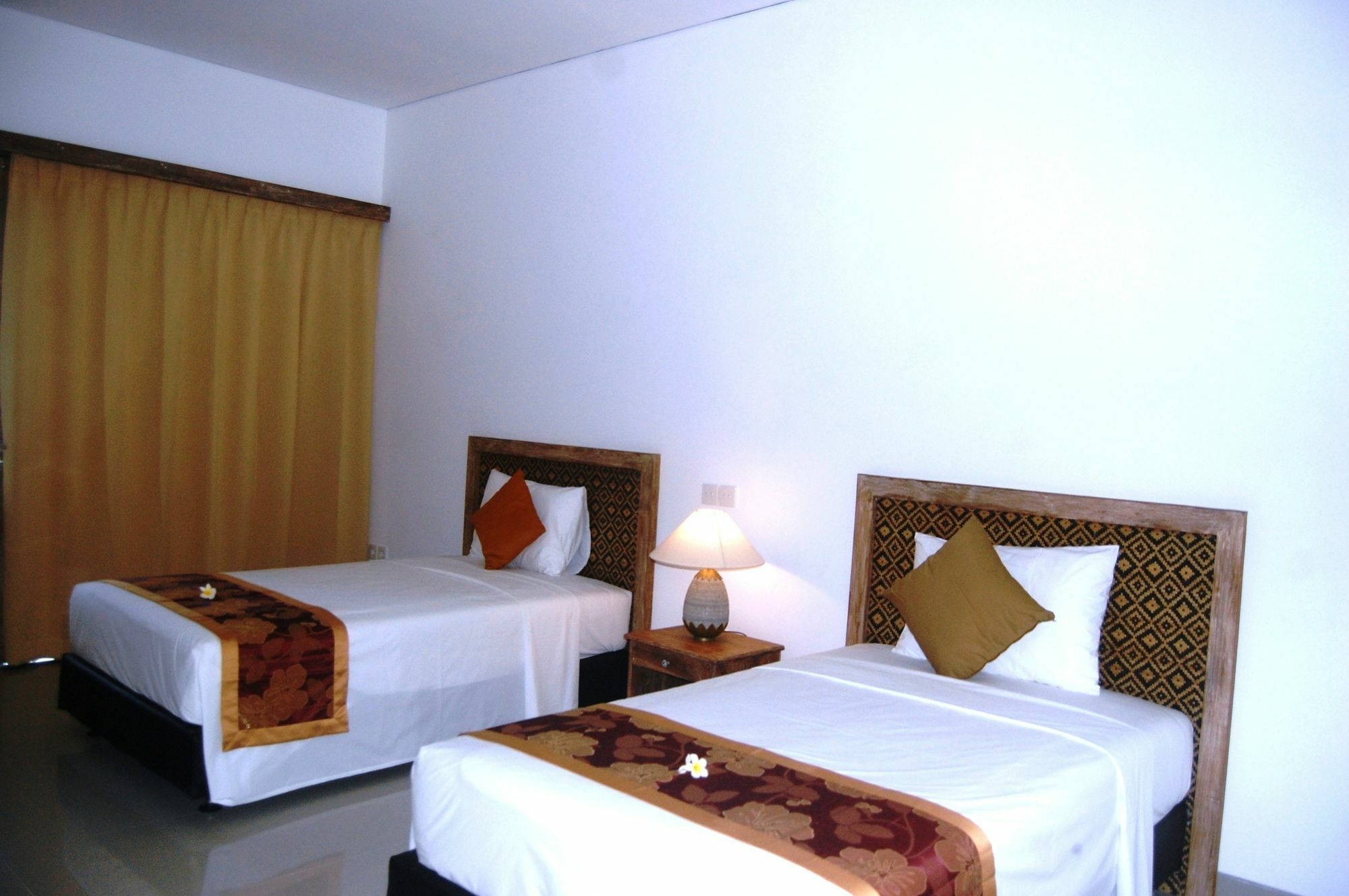 Pondok Alit Resort Seminyak Buitenkant foto